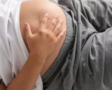 โรงพยาบาลคลองตันให้คำปรึกษาการยุติการตั้งครรภ์ วางแผนครอบครัว  คุมกำเนิด ปลอดภัยและถูกกฎหมายโดยสูตินารีแพทย์โดยตรง และรวมถึงบริการทางการแพทย์อื่นๆ ครบวงจร